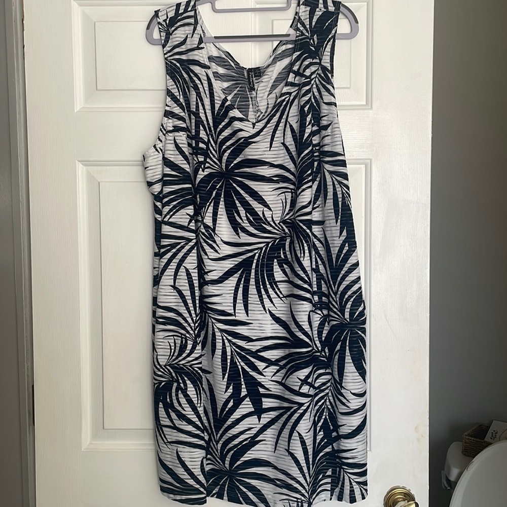 Swimsuit coverup